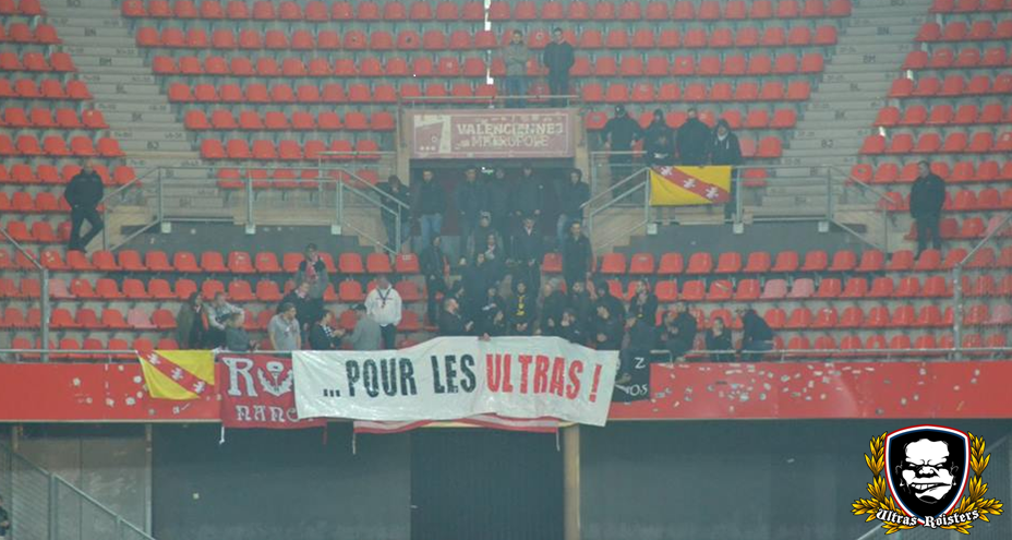 Lot de 9 autocollants Ultras Roisters (Valenciennes) saison 2008-2009 - Collection